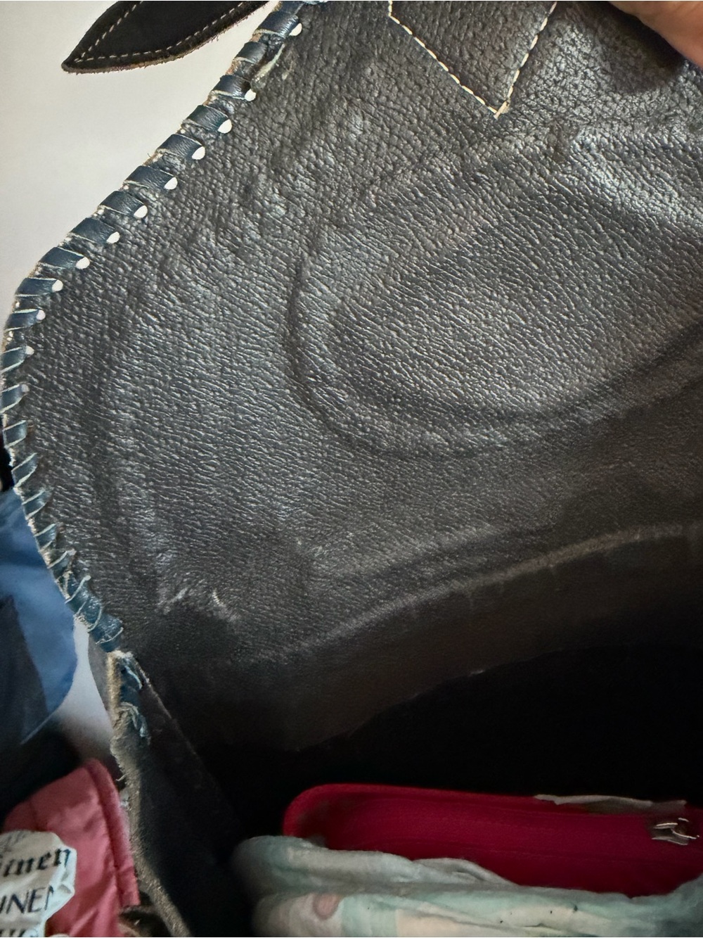 Hand stitched artisan Bohemian Suede Leather Fringe Crossbody Bag vintage Fringe - Picture 5 of 8